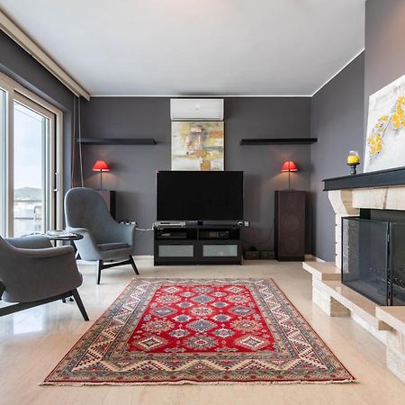 Sunlight House - Palatial Fully Equipped Apartment Near The Sea Athens Luaran gambar